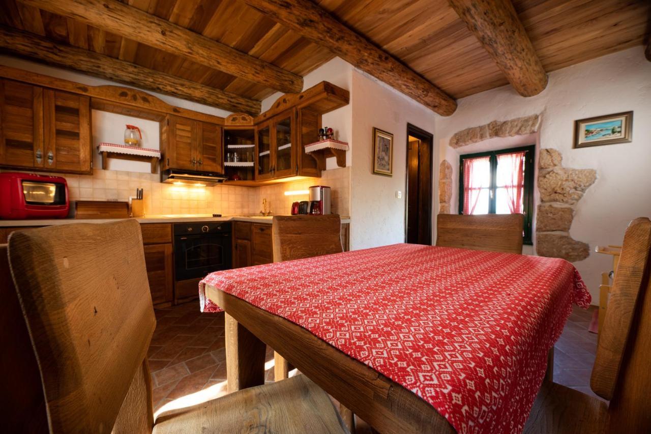 Villa Lindraze Добринь Экстерьер фото