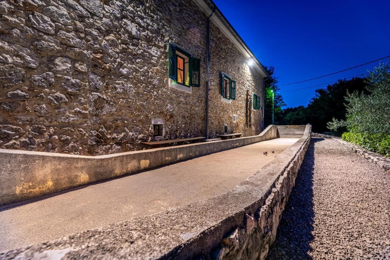 Villa Lindraze Добринь Экстерьер фото